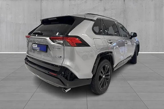 Suzuki Across 2023 photo 5