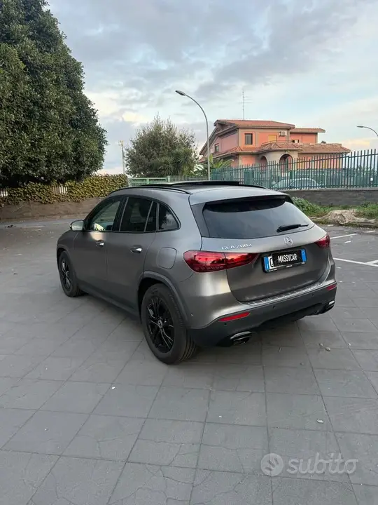 Mercedes-Benz Gla 2024 photo 5