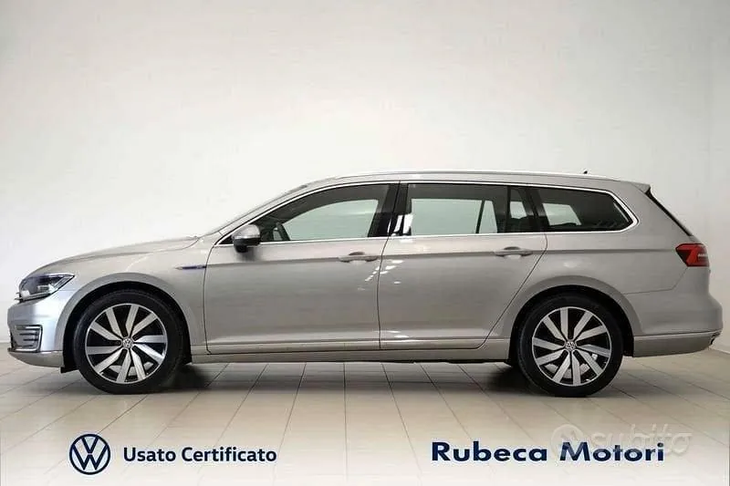 Volkswagen Passat 2016 photo 3