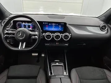 Mercedes-Benz Gla 2024 photo 3