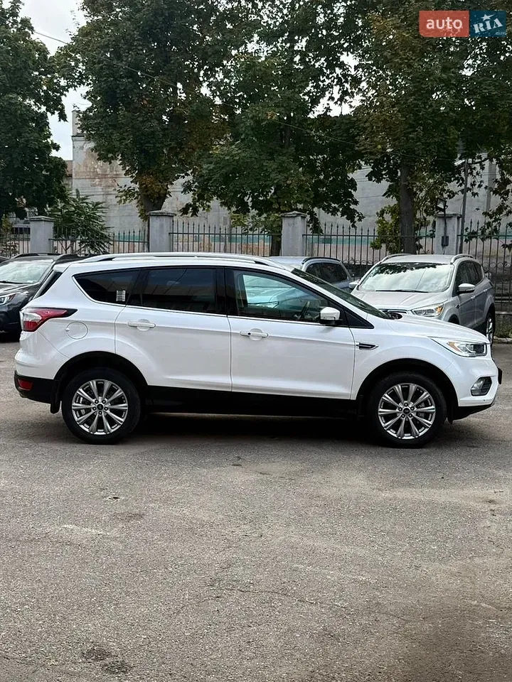 Ford Escape 2018 photo 5