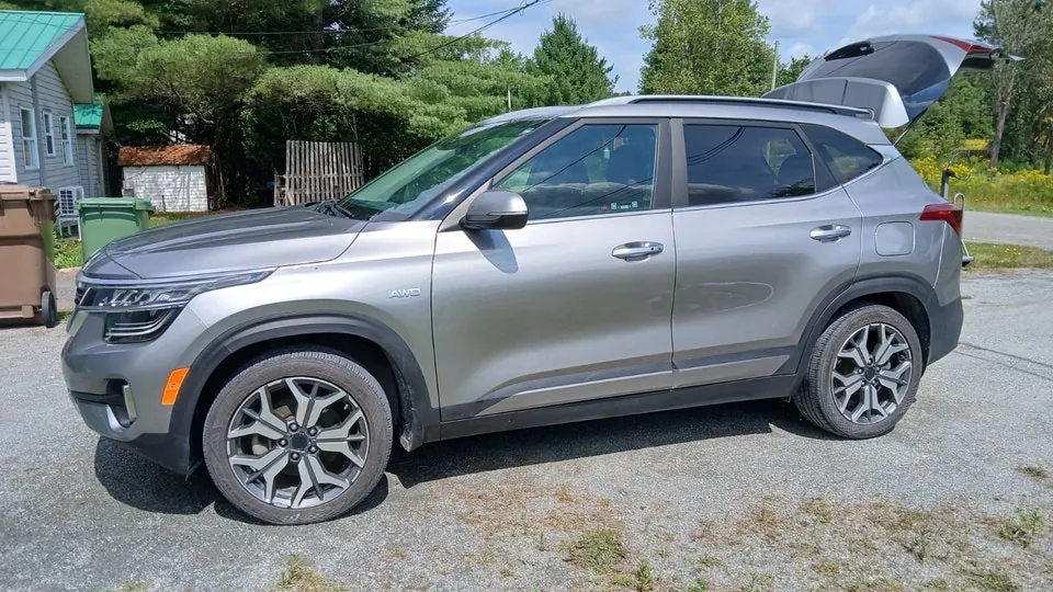 Kia Seltos 2023 photo 3