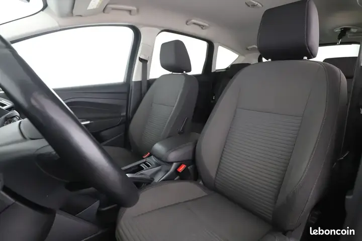 Ford C-Max 2015 photo 5