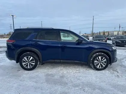 Nissan Pathfinder 2024 photo 2