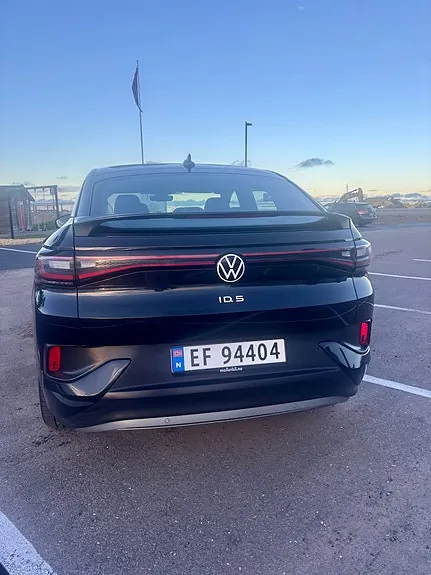 Volkswagen Id.5 2023 photo 3