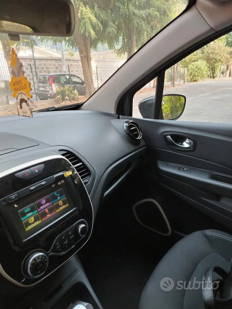 Renault Captur 2019 photo 3