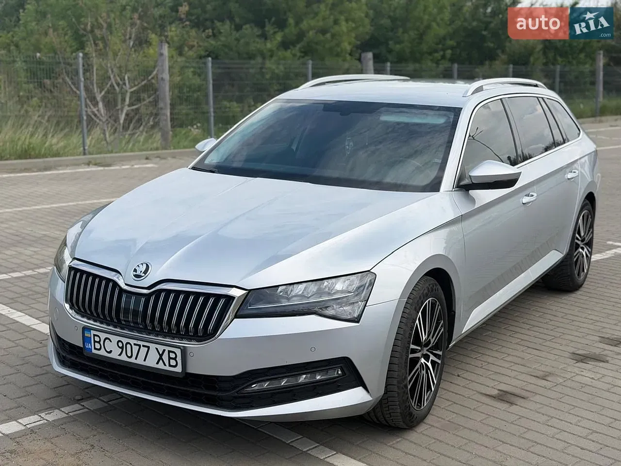 Skoda Superb 2020 photo 4