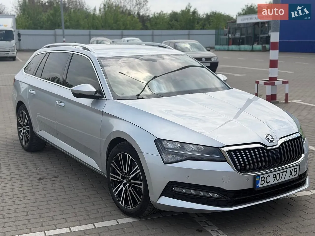 Skoda Superb 2020 photo 5