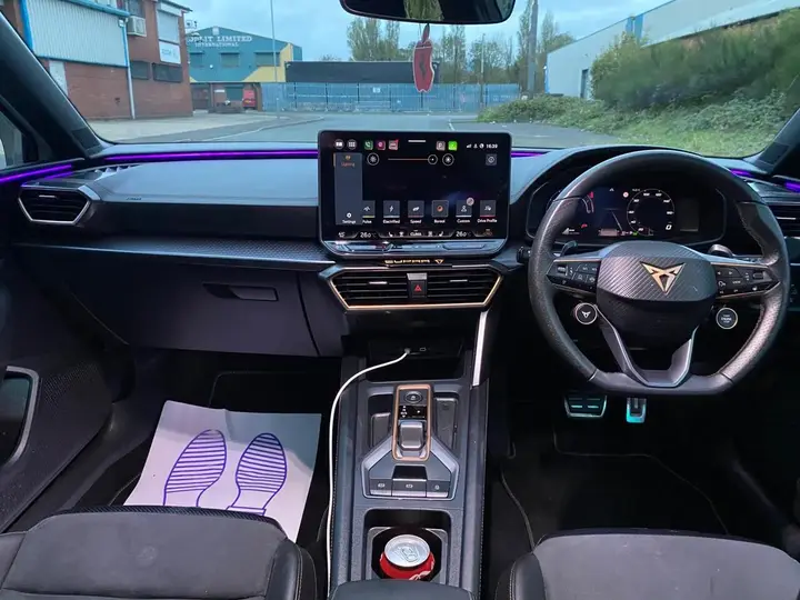 Cupra Leon 2025 photo 5