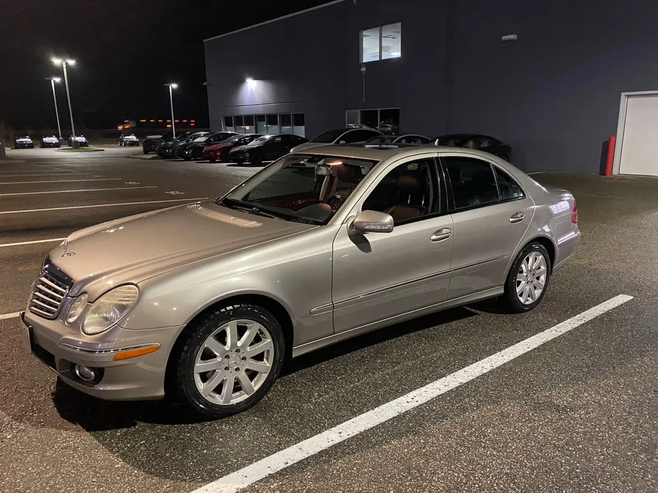 Mercedes-Benz E-Class 2007 photo 5