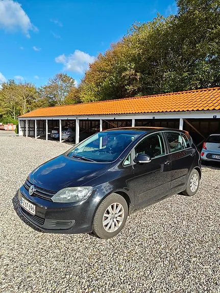 Volkswagen Golf Plus 2011 photo 2
