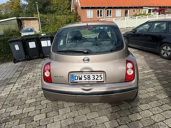 Nissan Micra 2006 photo 5