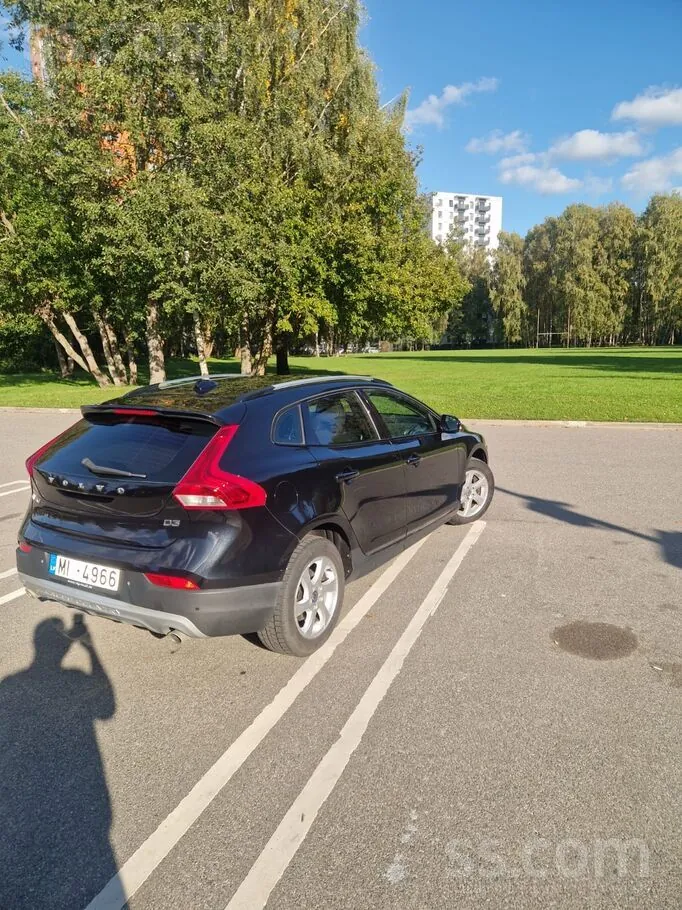 Volvo V40 2013 photo 3