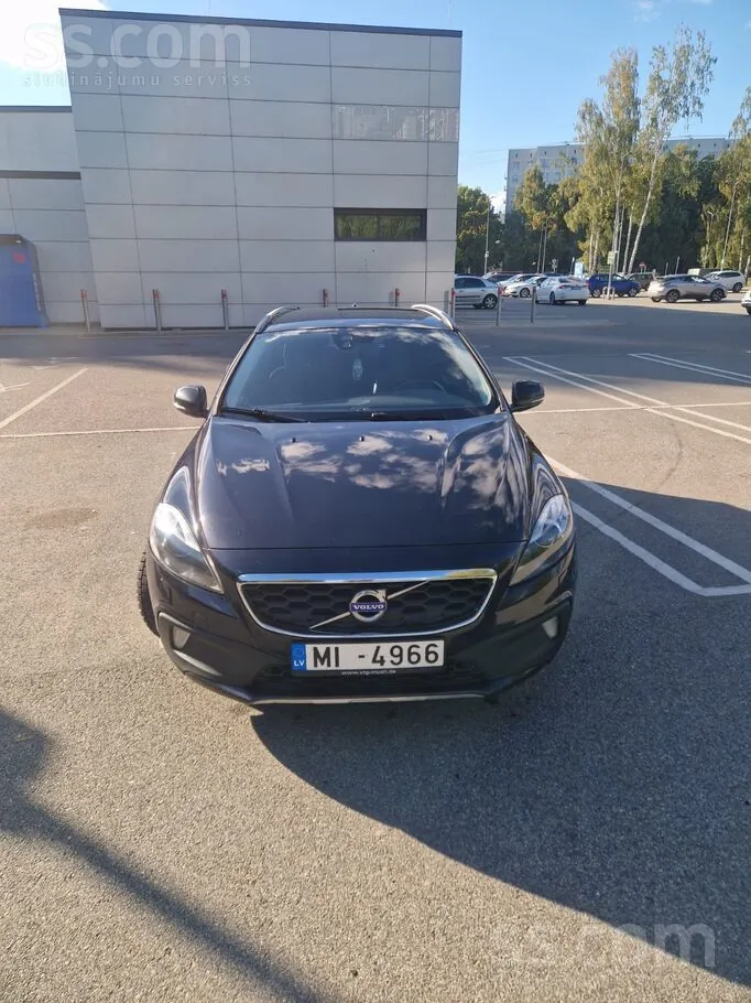 Volvo V40