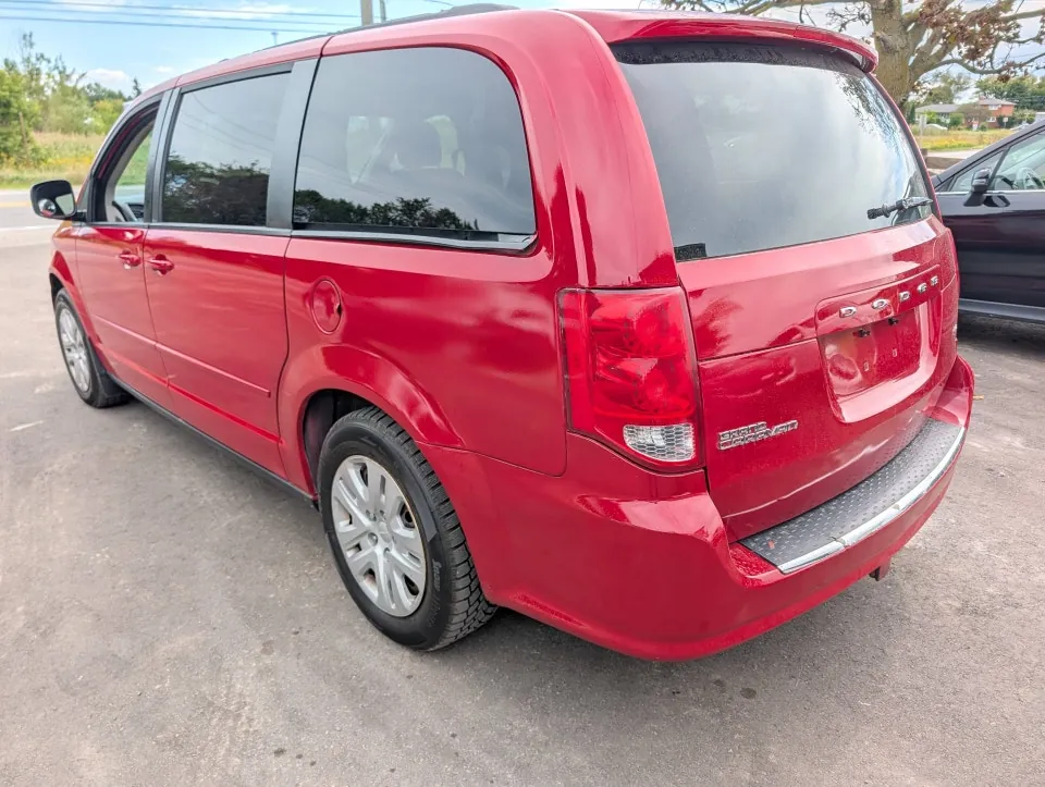 Dodge Grand Caravan 2014 photo 5