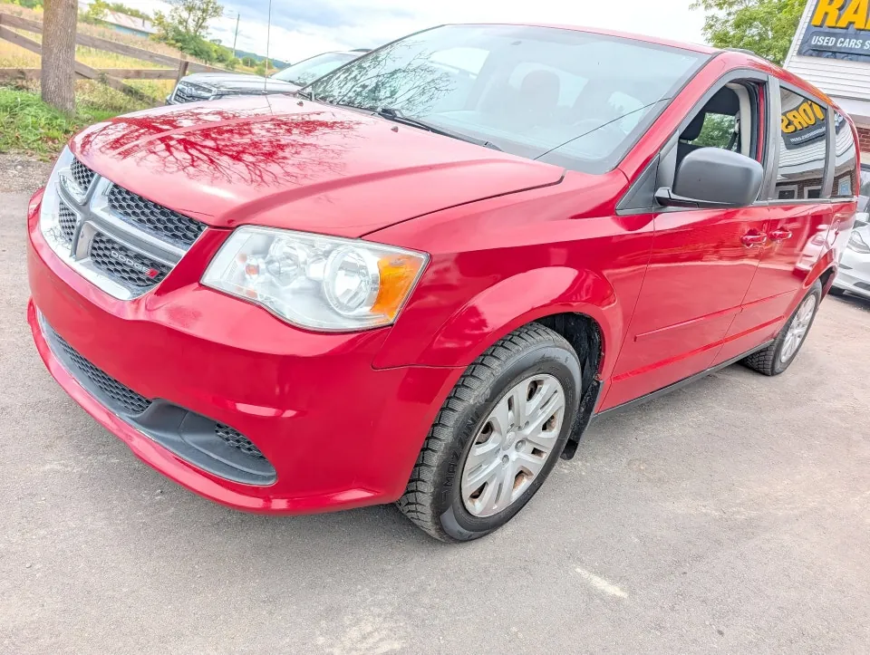Dodge Grand Caravan 2014 photo 2