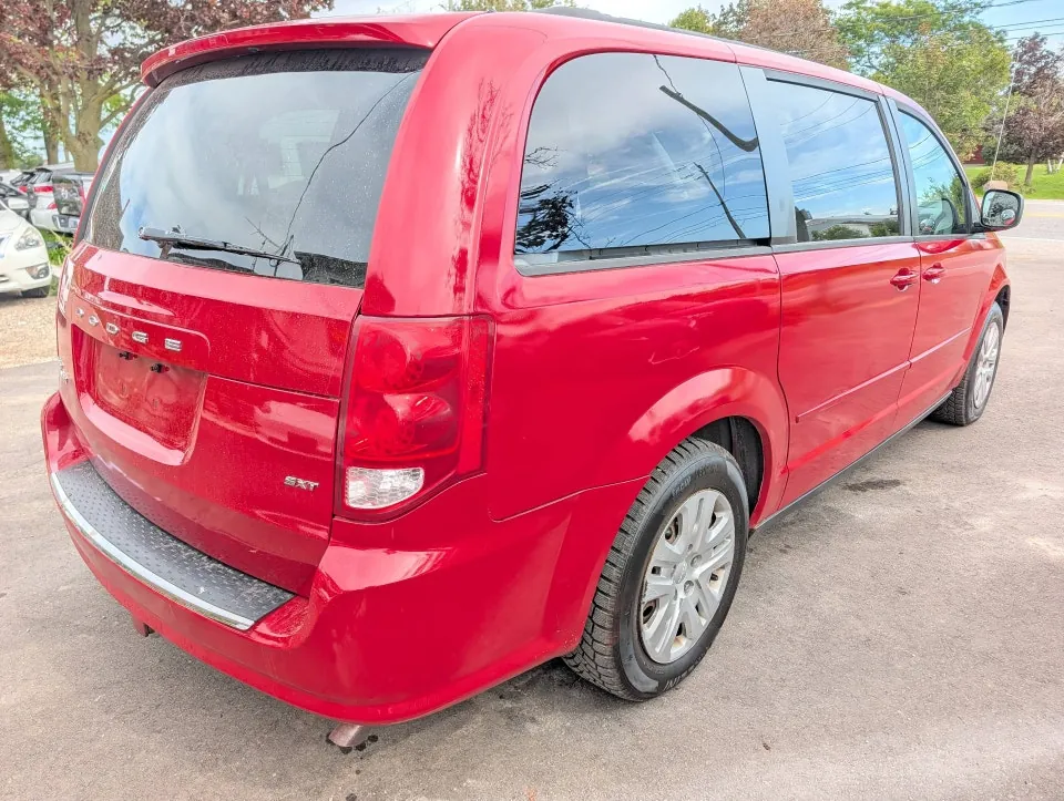 Dodge Grand Caravan 2014 photo 4