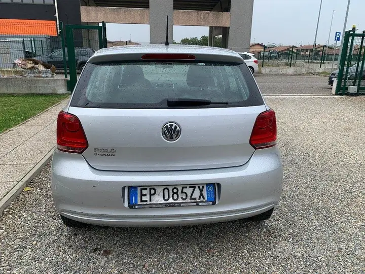Volkswagen Polo 2013 photo 4