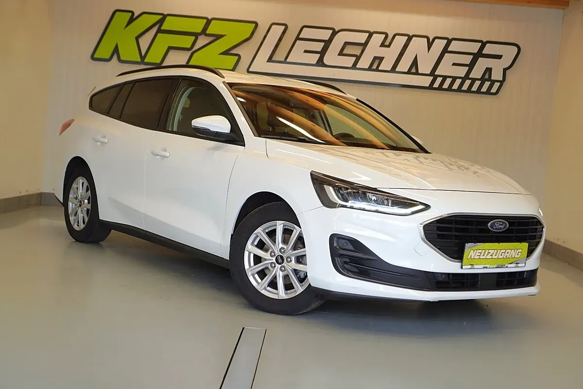 Ford Focus 2022 photo 3