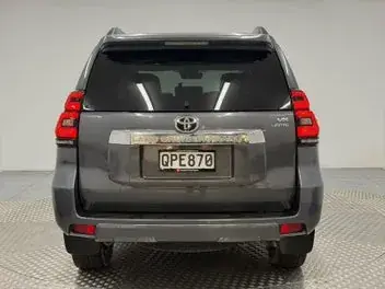 Toyota Land Cruiser Prado 2024 photo 5