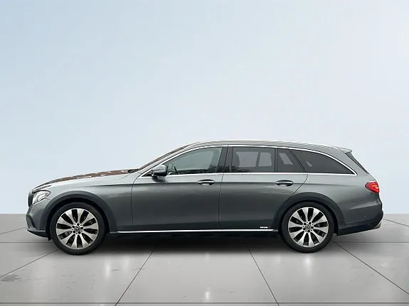 Mercedes-Benz E220 2018 photo 3