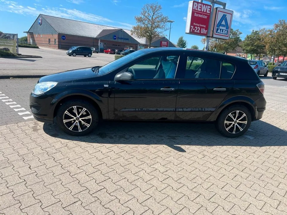 Opel Astra H
