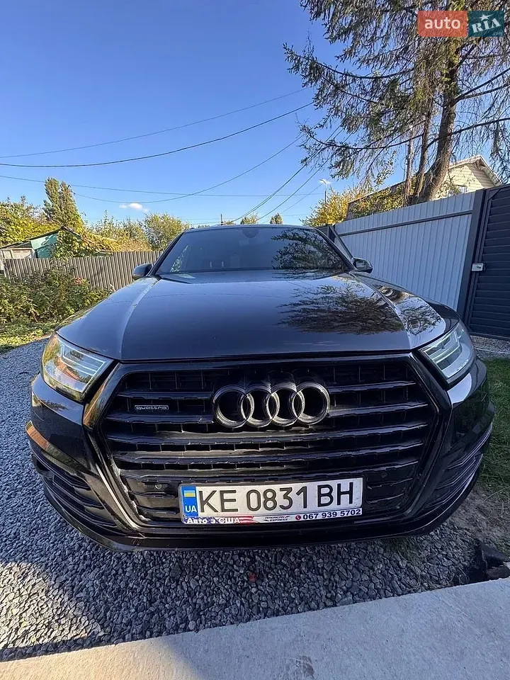 Audi Q7 2017 photo 3