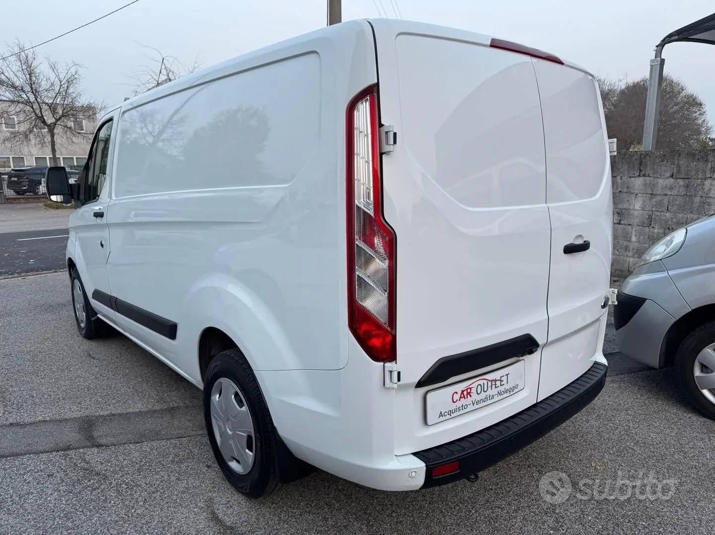 Ford Transit Custom 2023 photo 4