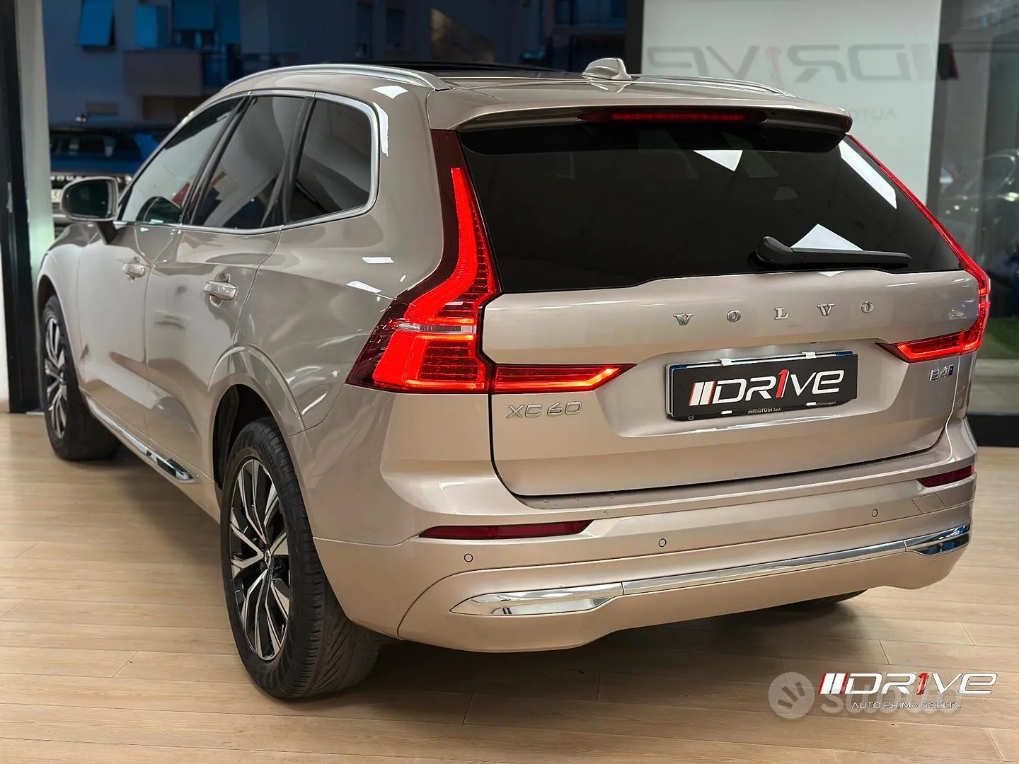 Volvo Xc60 2023 photo 4
