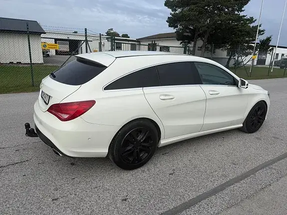 Mercedes-Benz Cla 200 2016 photo 2