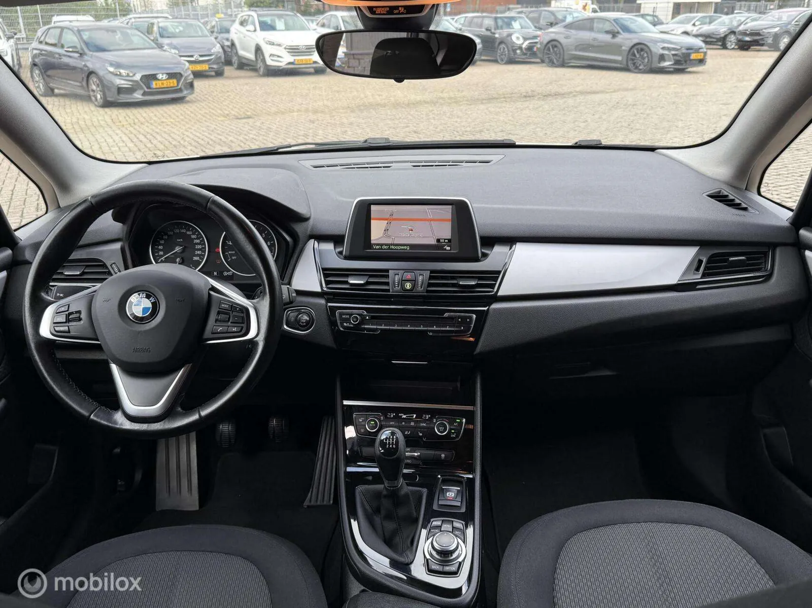 BMW 2 Series Active Tourer 2014 photo 2