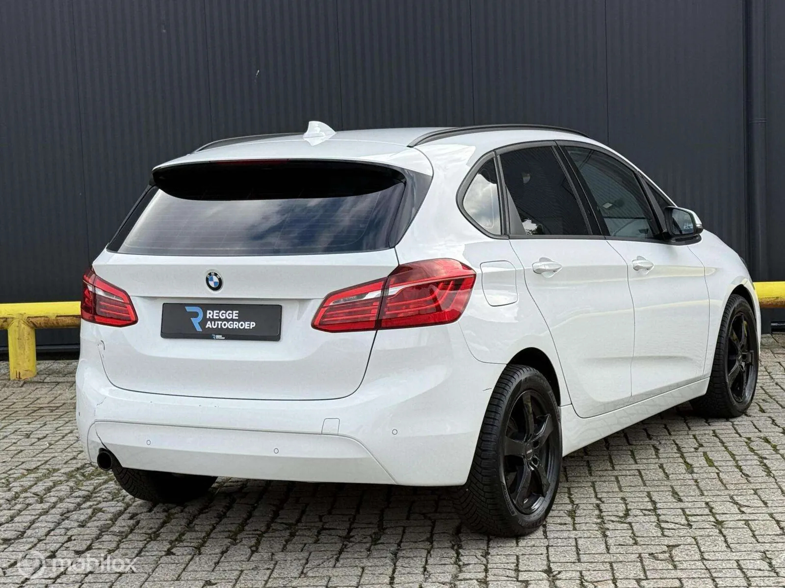 BMW 2 Series Active Tourer 2014 photo 3