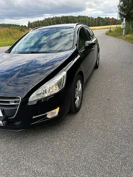 Peugeot 508 2012 photo 3