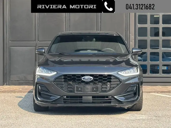 Ford Focus 2025 photo 2