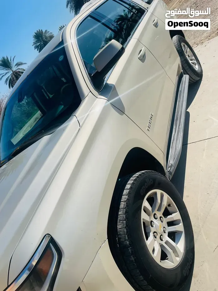 Chevrolet Tahoe 2015 photo 3