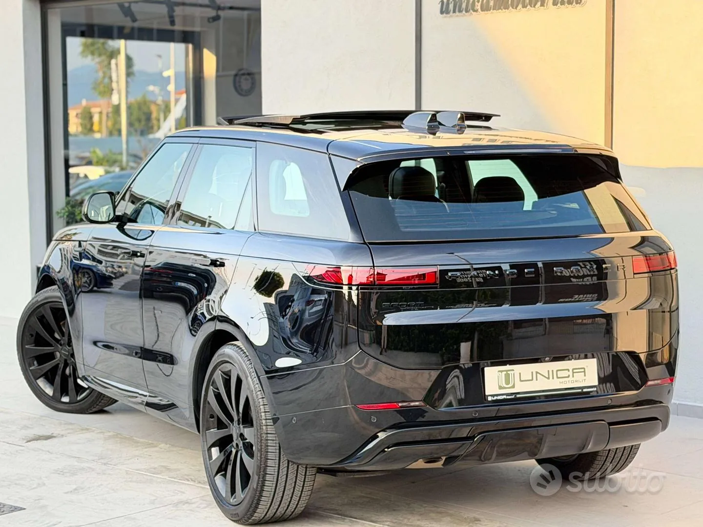 Land Rover Range Rover Sport 2026 photo 3