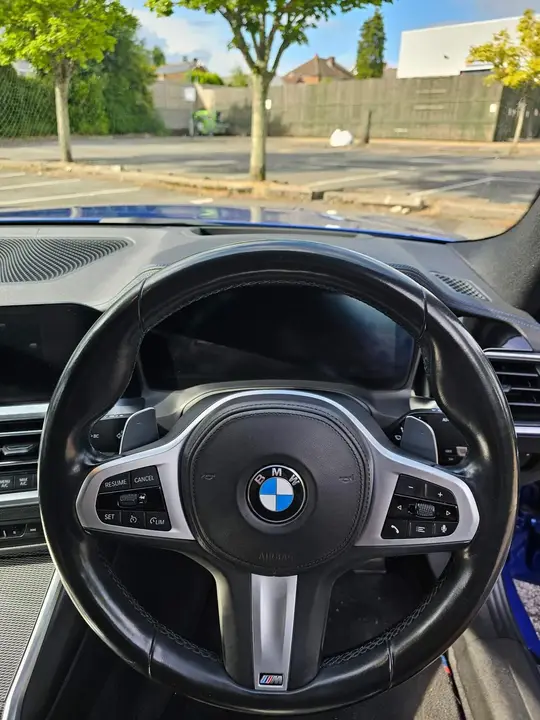 BMW 3 Series 2019 photo 5