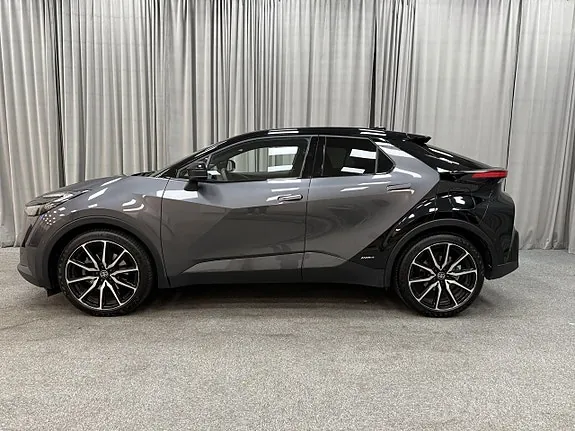 Toyota C-Hr 2024 photo 2
