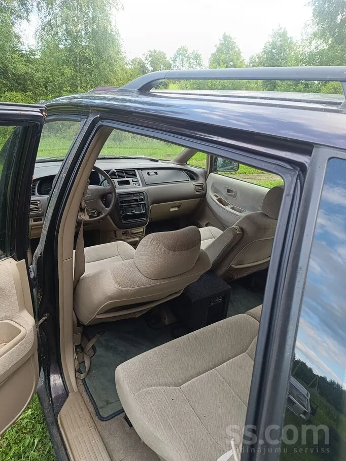Honda Shuttle 1998 photo 2