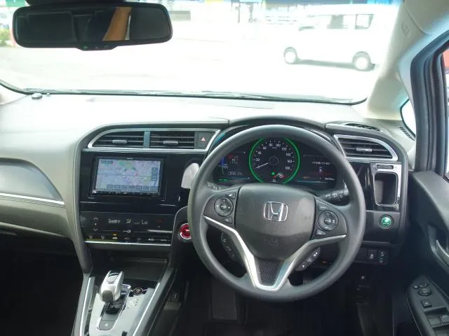 Honda Shuttle Hybrid 2020 photo 5