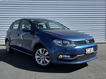 Volkswagen Polo 2016 photo 2