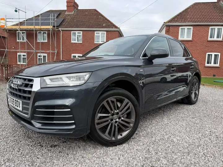 Audi Q5 2019 photo 5
