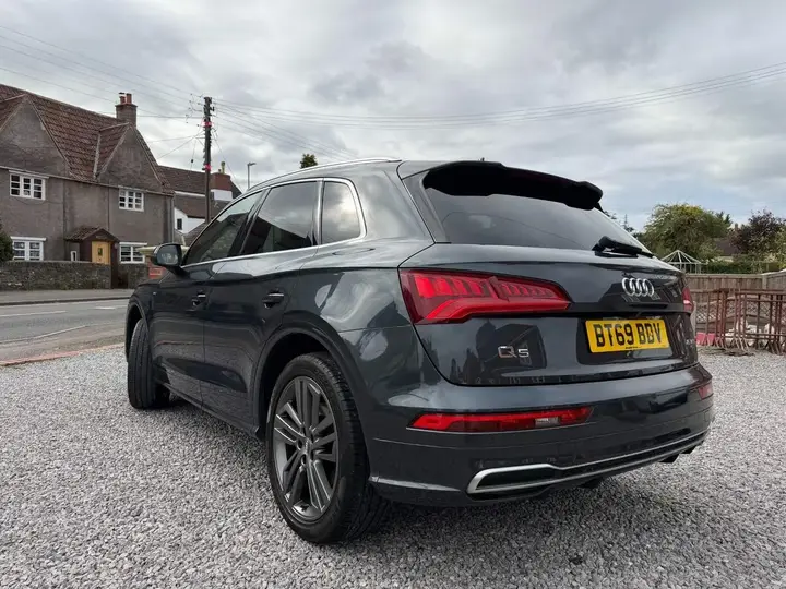 Audi Q5 2019 photo 4