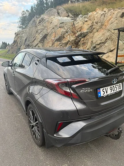 Toyota C-Hr 2018 photo 5