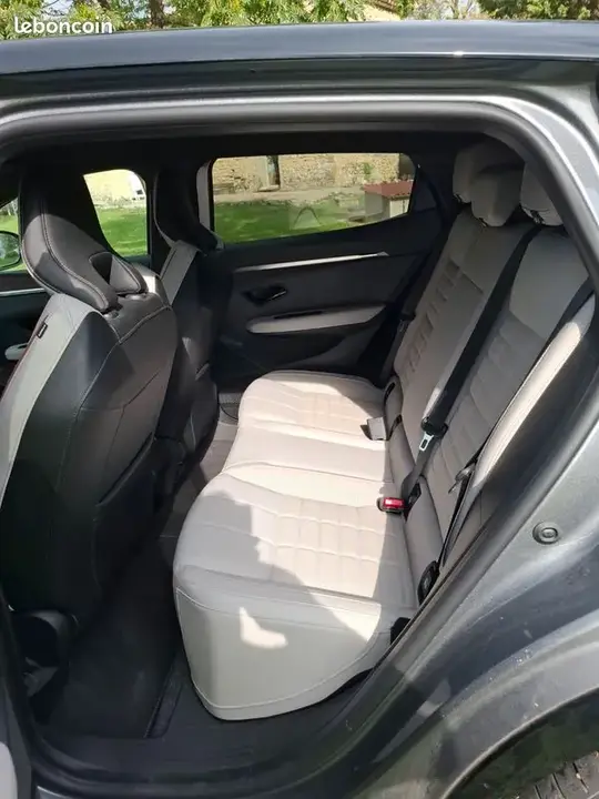 Renault Megane 2023 photo 3