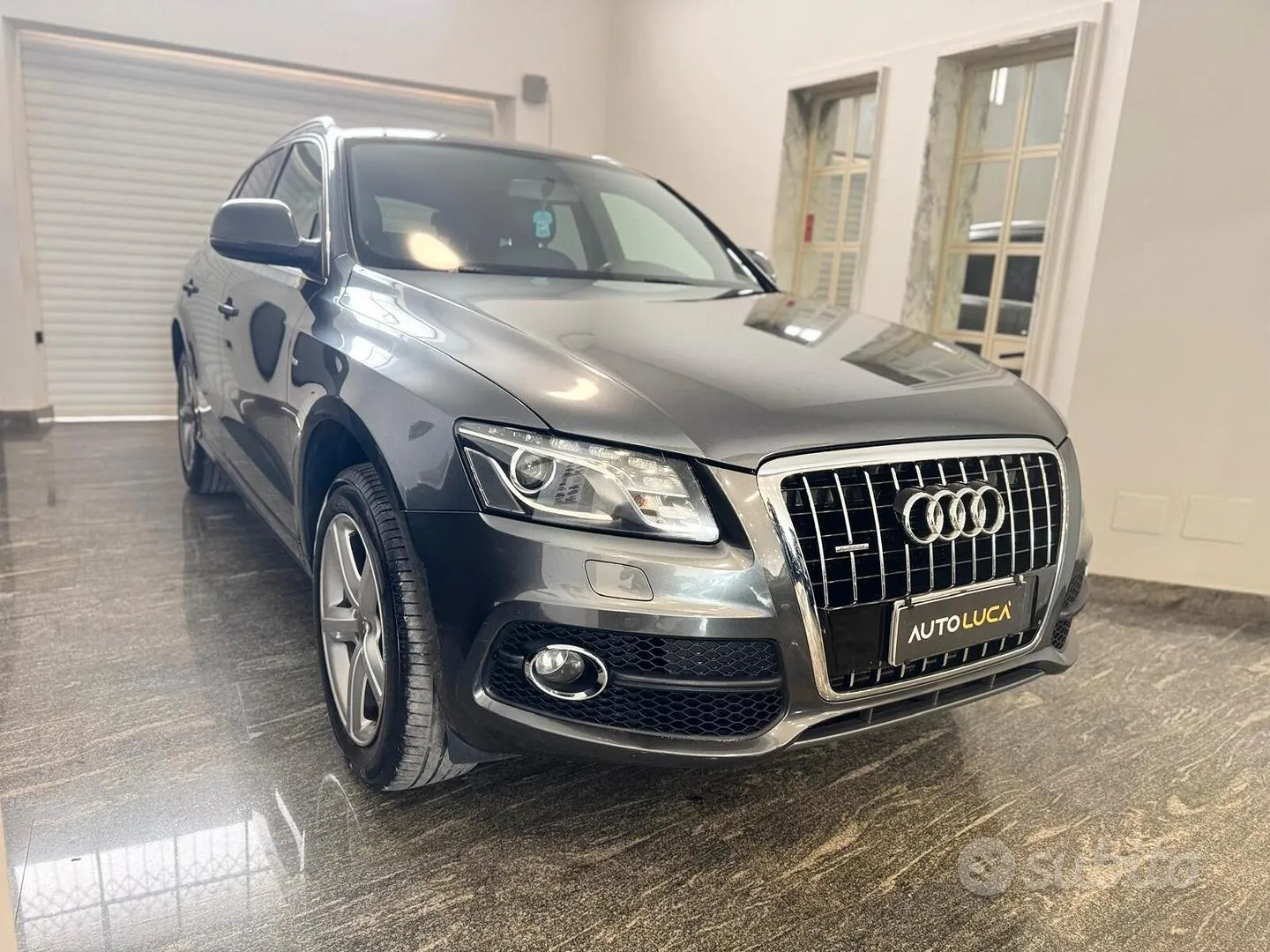 Audi Q5 2010 photo 2