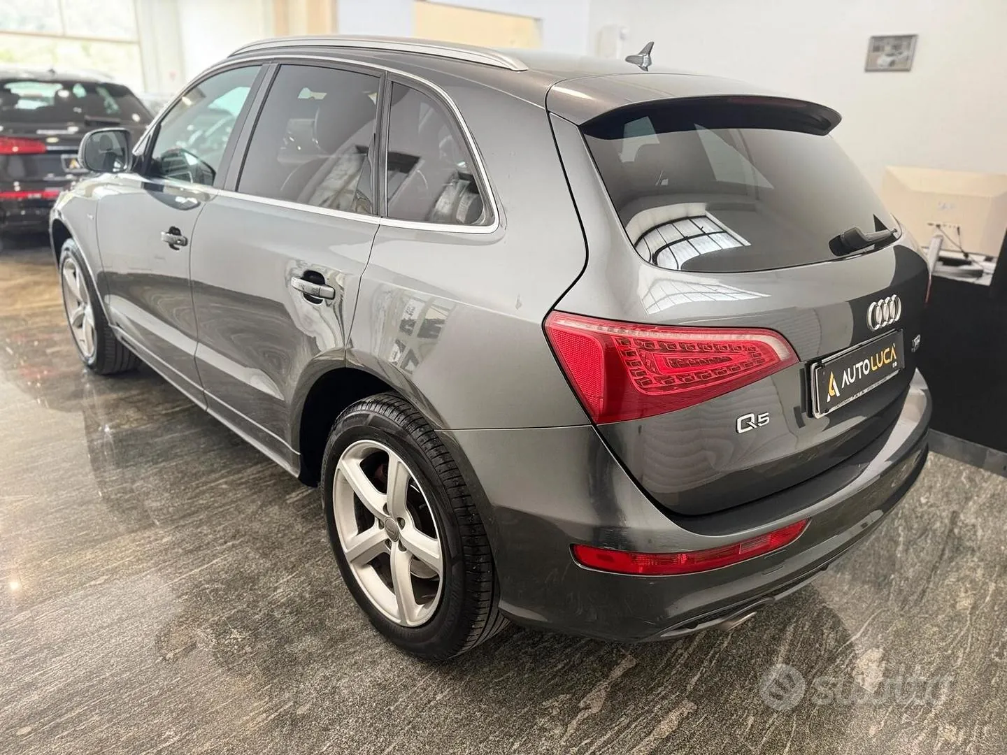 Audi Q5 2010 photo 3