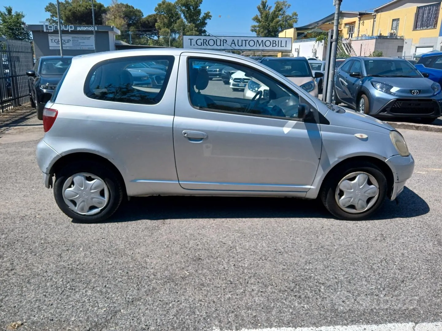 Toyota Yaris 2000 photo 4