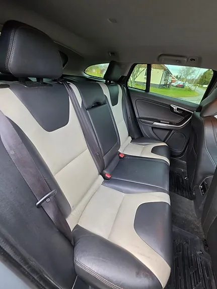 Volvo V60 Cross Country 2016 photo 4