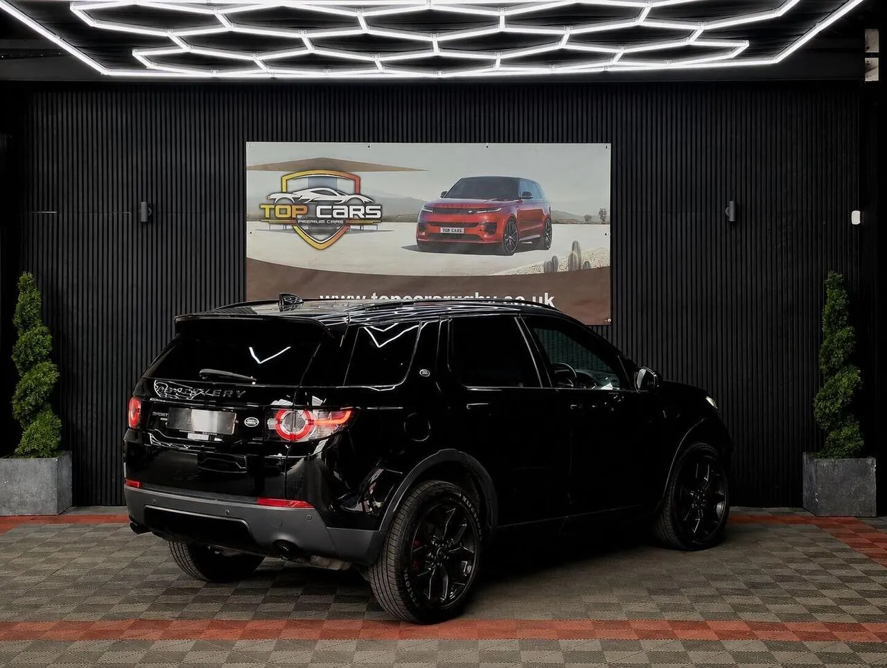 Land Rover Discovery Sport 2017 photo 5